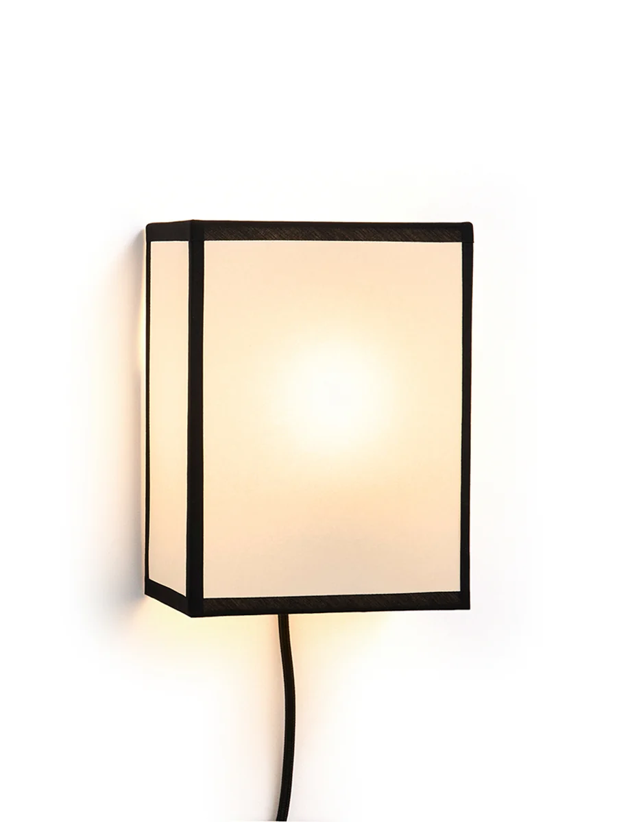 Ava Square Wall Lamp fra Hay