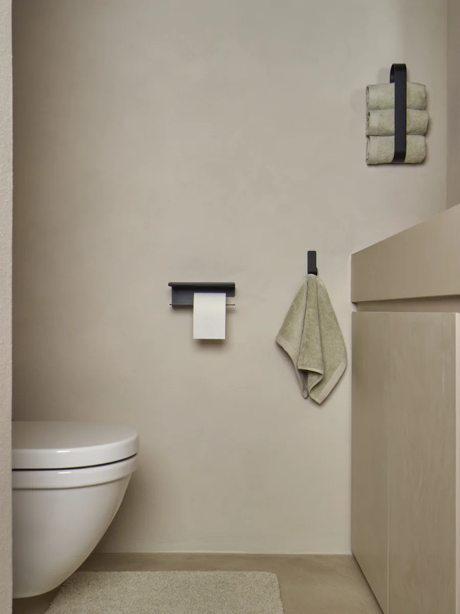 Cyra - Toiletpapirholder med hyle - Sort - Billede 3