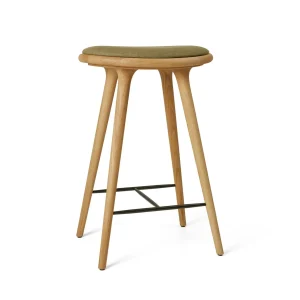 High Stool, olieret eg, Kvadrat Clay 0017, 69 cm lav barstol fra Mater